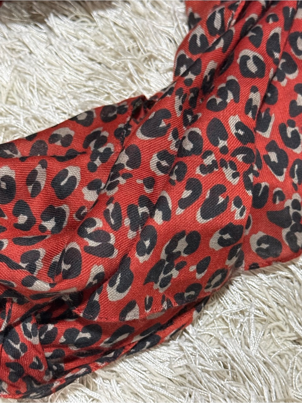 Nordstrom Wrap Scarf Lightweight Leopard Print Red and Black Shawl One Size - Picture 4 of 9